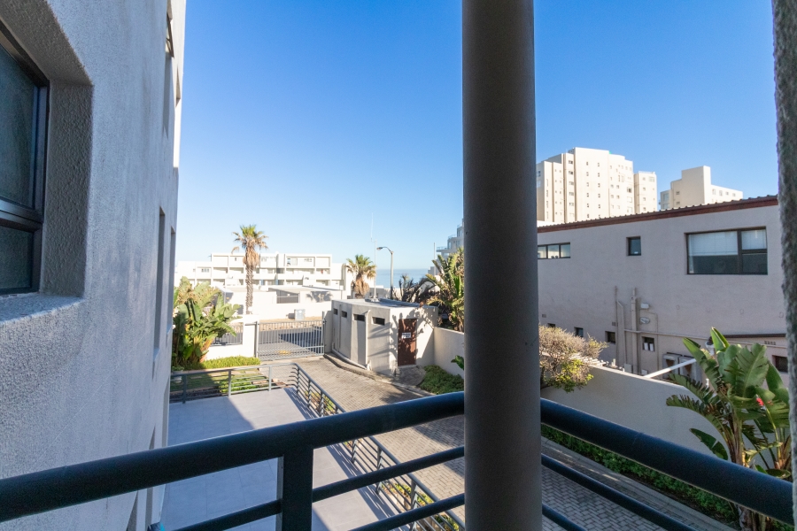 3 Bedroom Property for Sale in Bloubergrant Western Cape